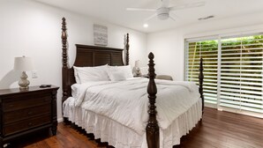 Room - Paradise Dreams (Palm Desert)