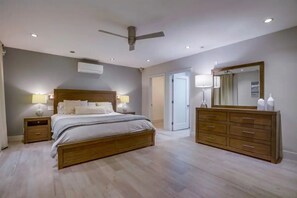 3 bedrooms, iron/ironing board, travel cot, free WiFi