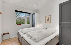 6 Schlafzimmer, Reisekinderbett, kostenloses WLAN