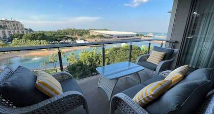Luxury Waterfront Stay 1bdr (breathtaking Views)