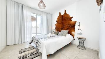 3 slaapkamers, een kluis op de kamer, een strijkplank/strijkijzer