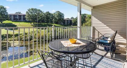 Vansen's Golfshores Inviting, Cozy Condo on Golf Course!