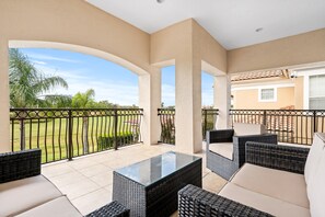 Terrace/patio - Muirfield Luxe | Themed Bedroom | Theater Room | Games Room | Reunion Membership (Kissimmee)