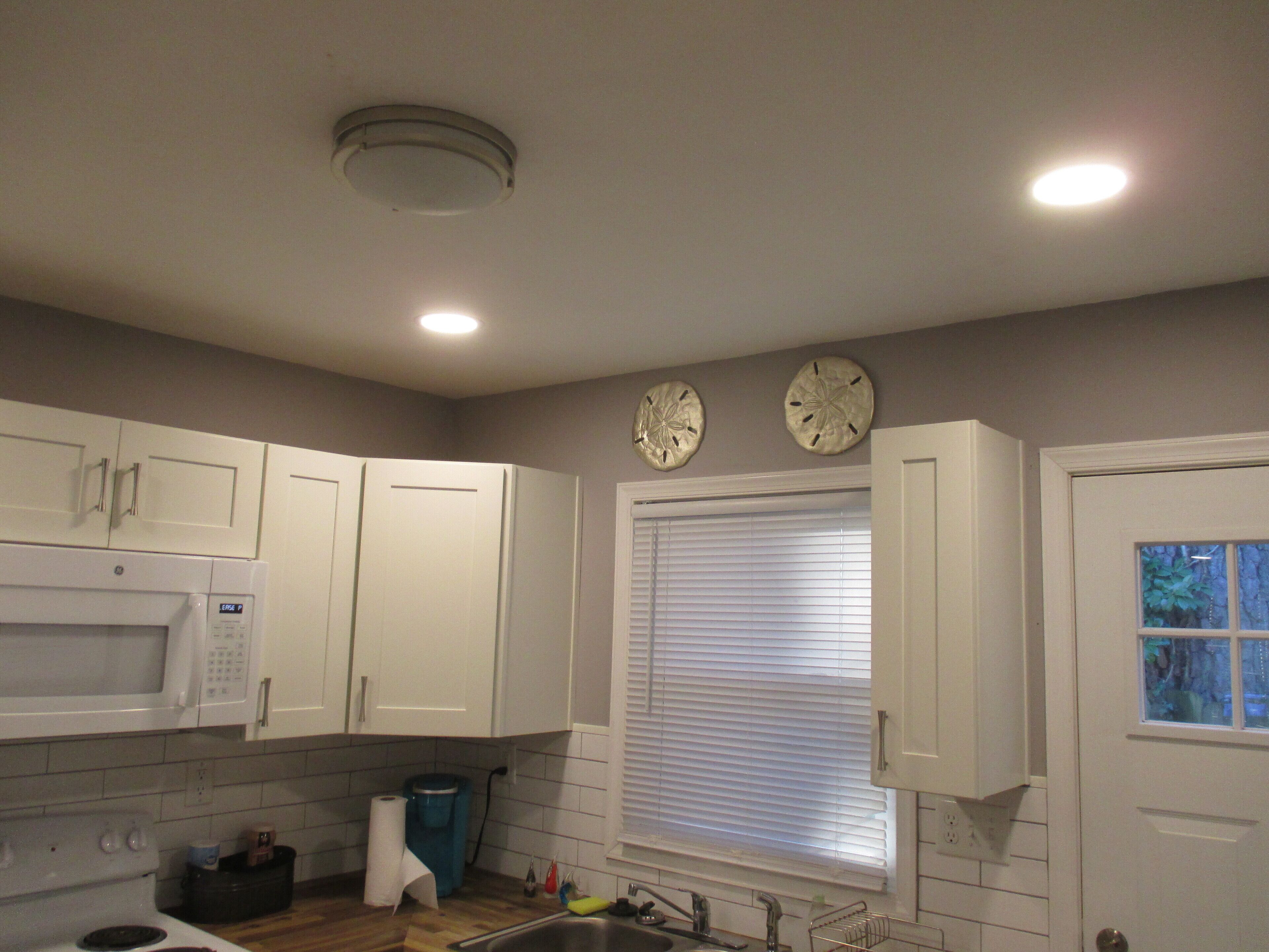 Quaint two bedroom home 3 blocks from Beach in Norfolk in Norfolk, United States