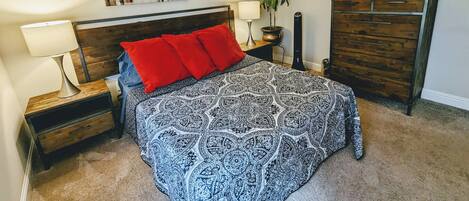 1 chambre, bureau, fer et planche à repasser, Wi-Fi gratuit