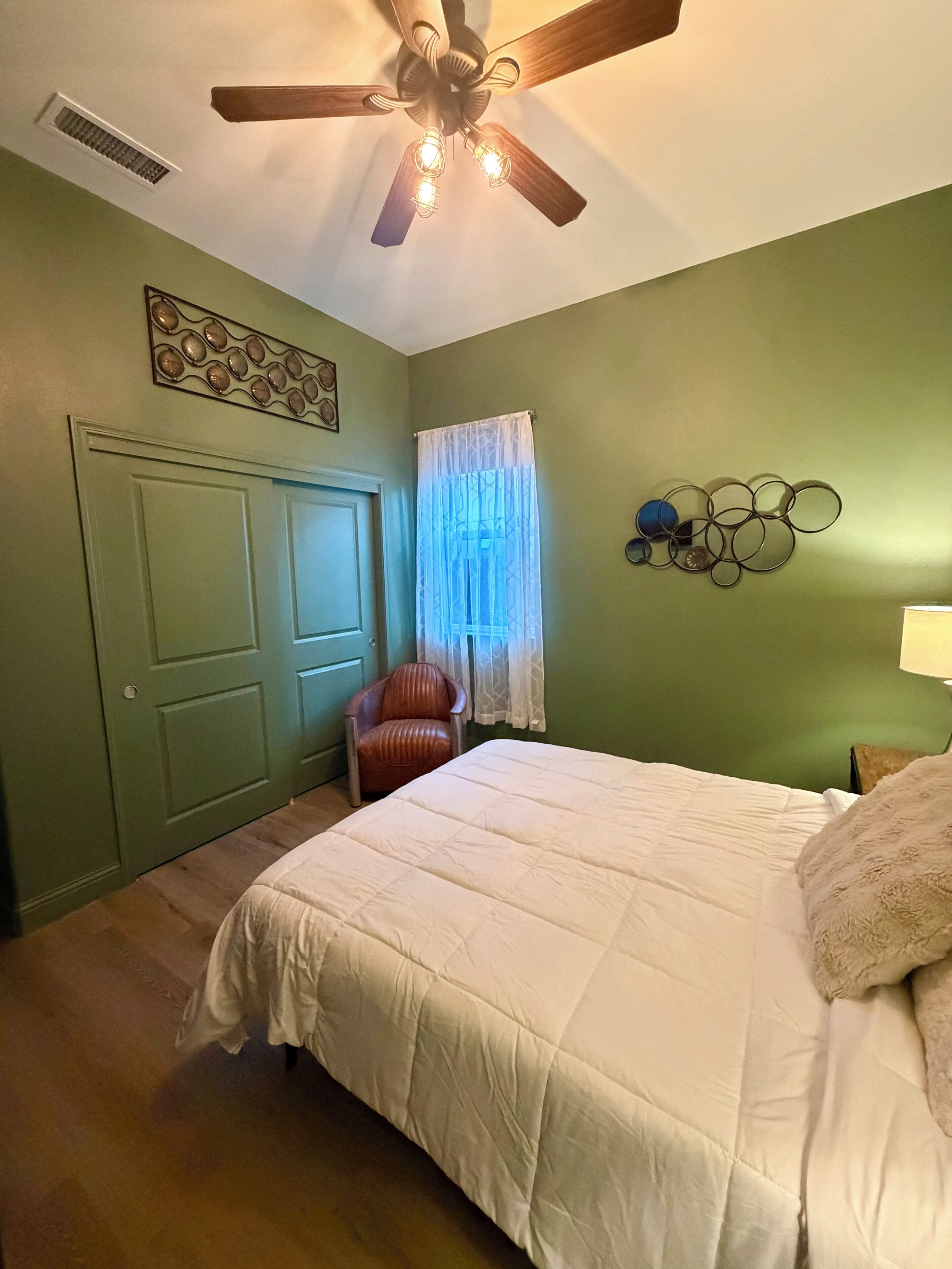 1 bedroom, desk, iron/ironing board, free WiFi
