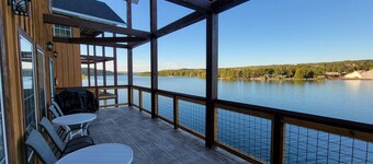 Keweenaw Waters Resort