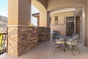 Condo, Multiple Beds, Balcony, Mountain View (Sunset Oasis) | Outdoor dining - Utahs Beauty w/ Desert & Mtn Views (Hurricane)
