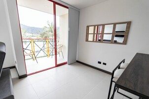 Apartment 303 | City view