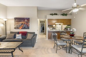 Condo, 1 Queen Bed with Sofa bed, Lanai, Golf View | Interior - Troon Golf View Escape (Branson)