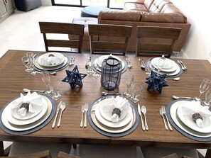 Dining - Nautical Homes Paradise (Montego Bay)