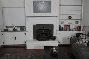 Interior - Spacious Mid-Cent Home, Close to FSU/Stadium, FAMU, TCC, Capitol and Hospitals (Tallahassee)