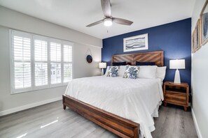 2 bedrooms, desk, free WiFi, bed sheets