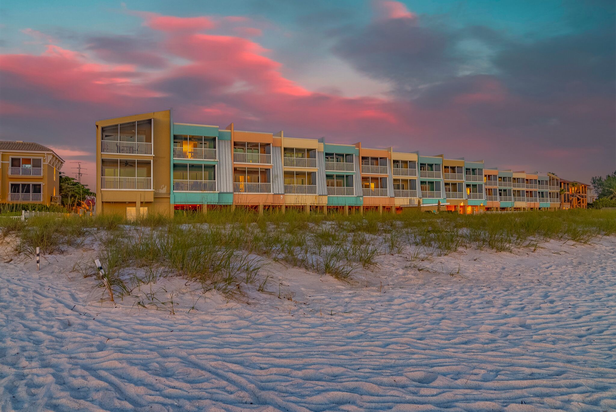 المنشأة من الخارج