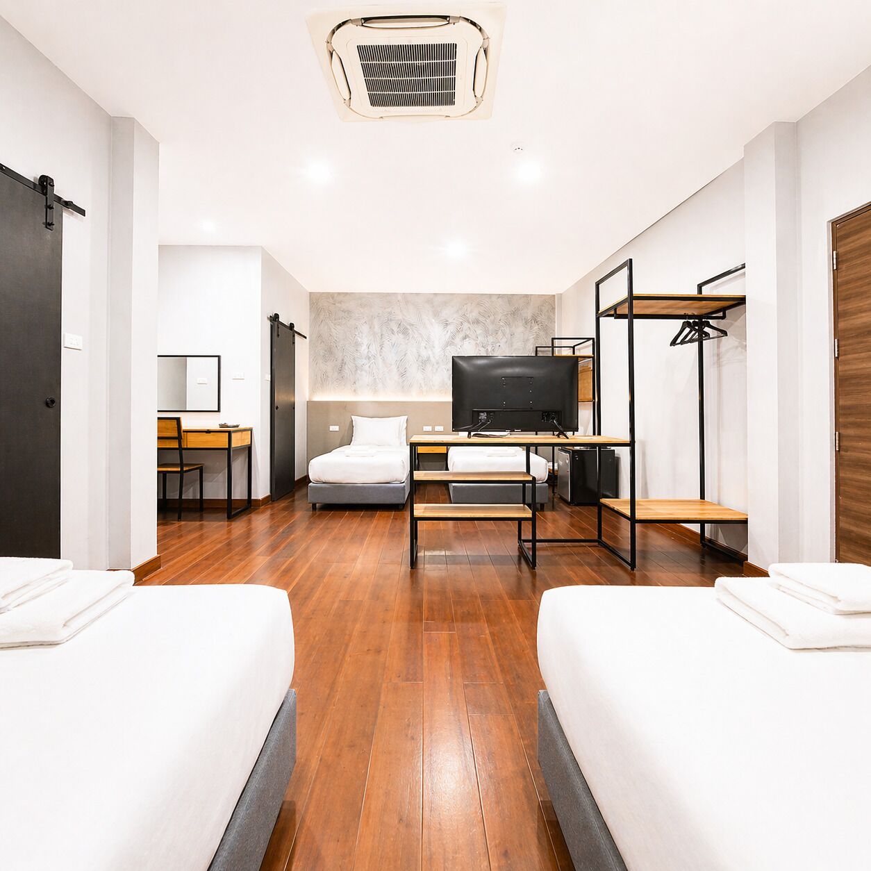 Desk, laptop workspace, free WiFi, bed sheets