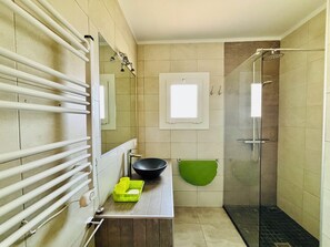 Bathroom - 2ND LINE OF THE BEACH AND THE PROMENADE OF ROSES (Roses)