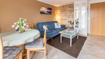 Fernseher, Stereoanlage