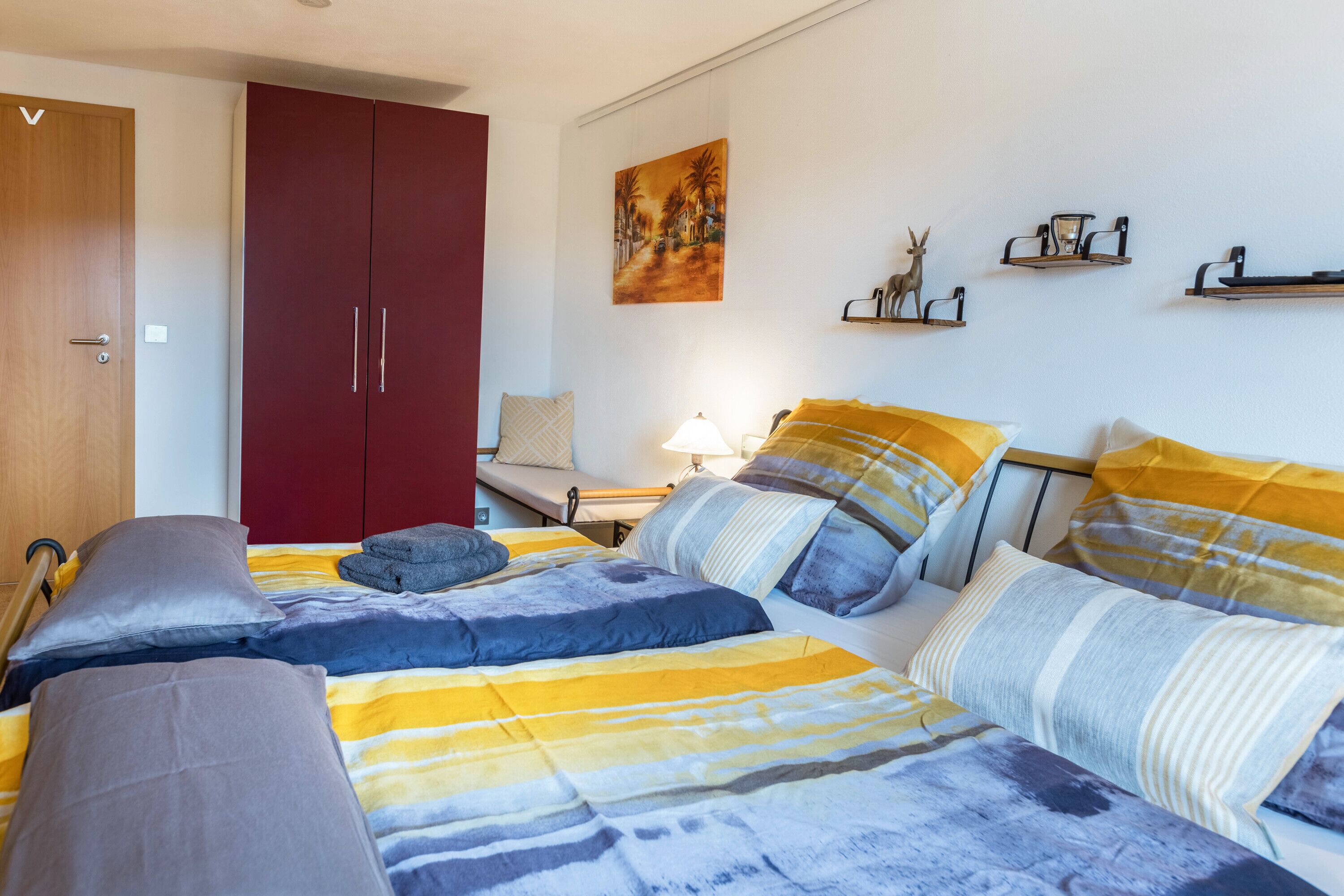 2 bedrooms, iron/ironing board, free WiFi, bed sheets