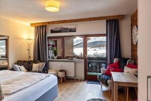 1 bedroom, free WiFi, bed sheets - Apartment 'Haus Excelsior Top 36' with Mountain View, Private Garden and Wi-Fi (Seefeld in Tirol)