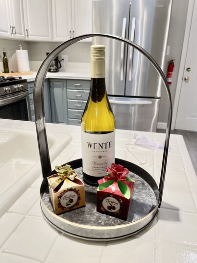 5 minutes to Downtown Livermore - Cozy home