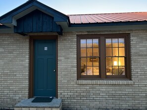 Exterior - The Gordon (Jasper)