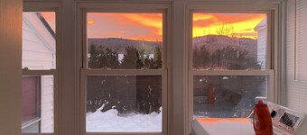 Sunset House Near Sunday River Black Mountain