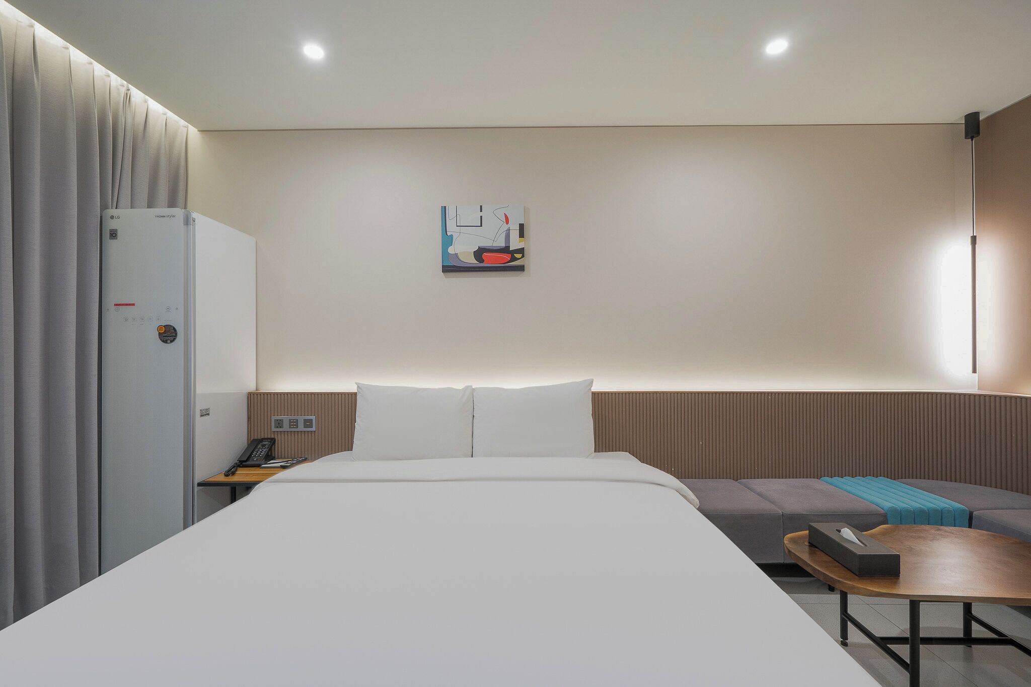 Executive Room | Premium bedding, down duvets, in-room safe, desk