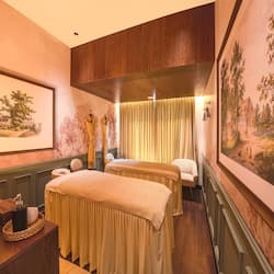 Sauna, bagno turco, aromaterapia, massaggi “deep tissue”