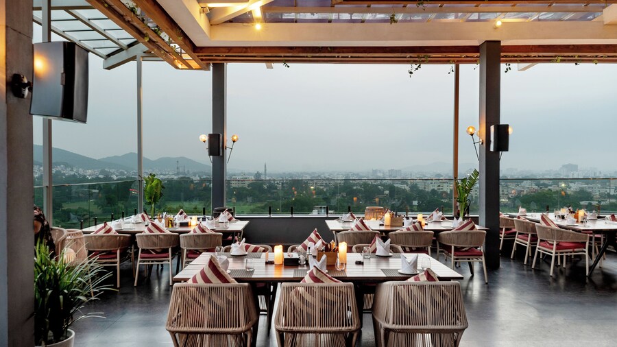 Parallel Hotel Udaipur, a member of Radisson Individuals