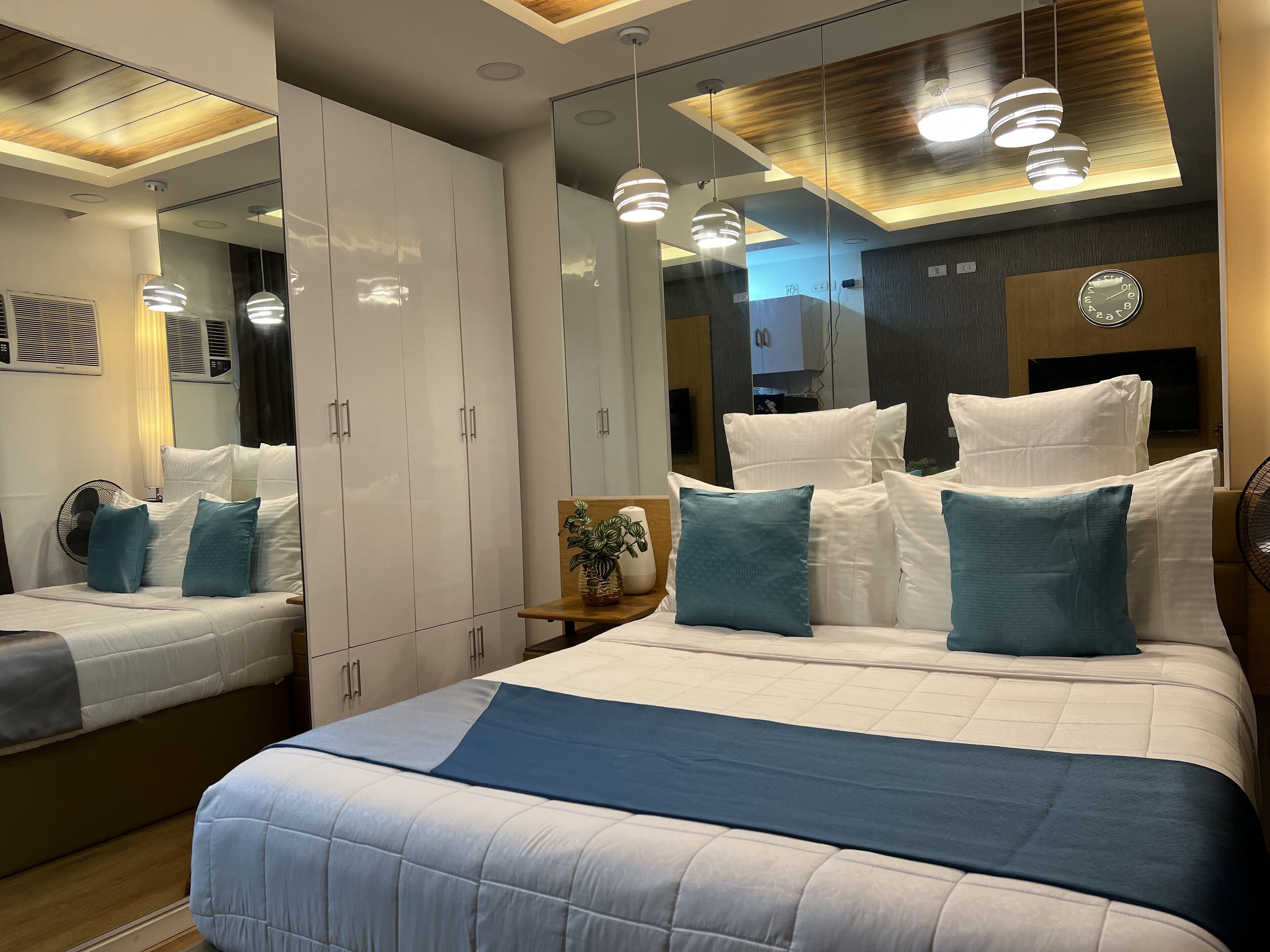 1 habitación, ropa de cama hipoalergénica y cubrecamas 