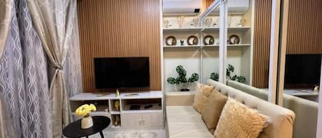 Leilighet – executive | Oppholdsområde | Smart-TV