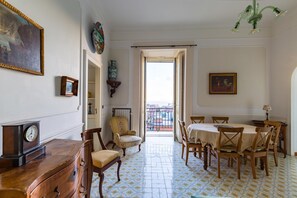 House | 3 bedrooms - Villa Paola - Hidden Panoramic Garden and Terraces (Naples)