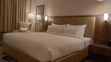 1 bedroom, Egyptian cotton sheets, premium bedding, Select Comfort beds