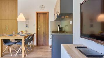 Fridge, microwave, toaster, cookware/dishes/utensils