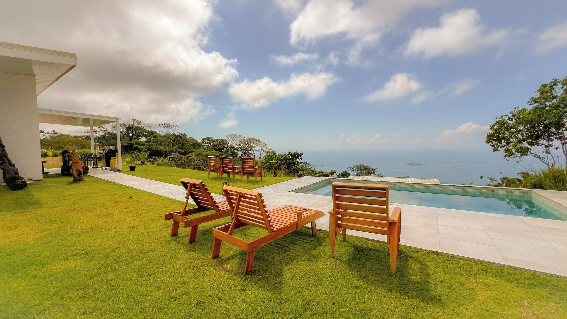 2bdr House in Uvita CARACARA | Panoramic Ocean Views | Vistas al mar