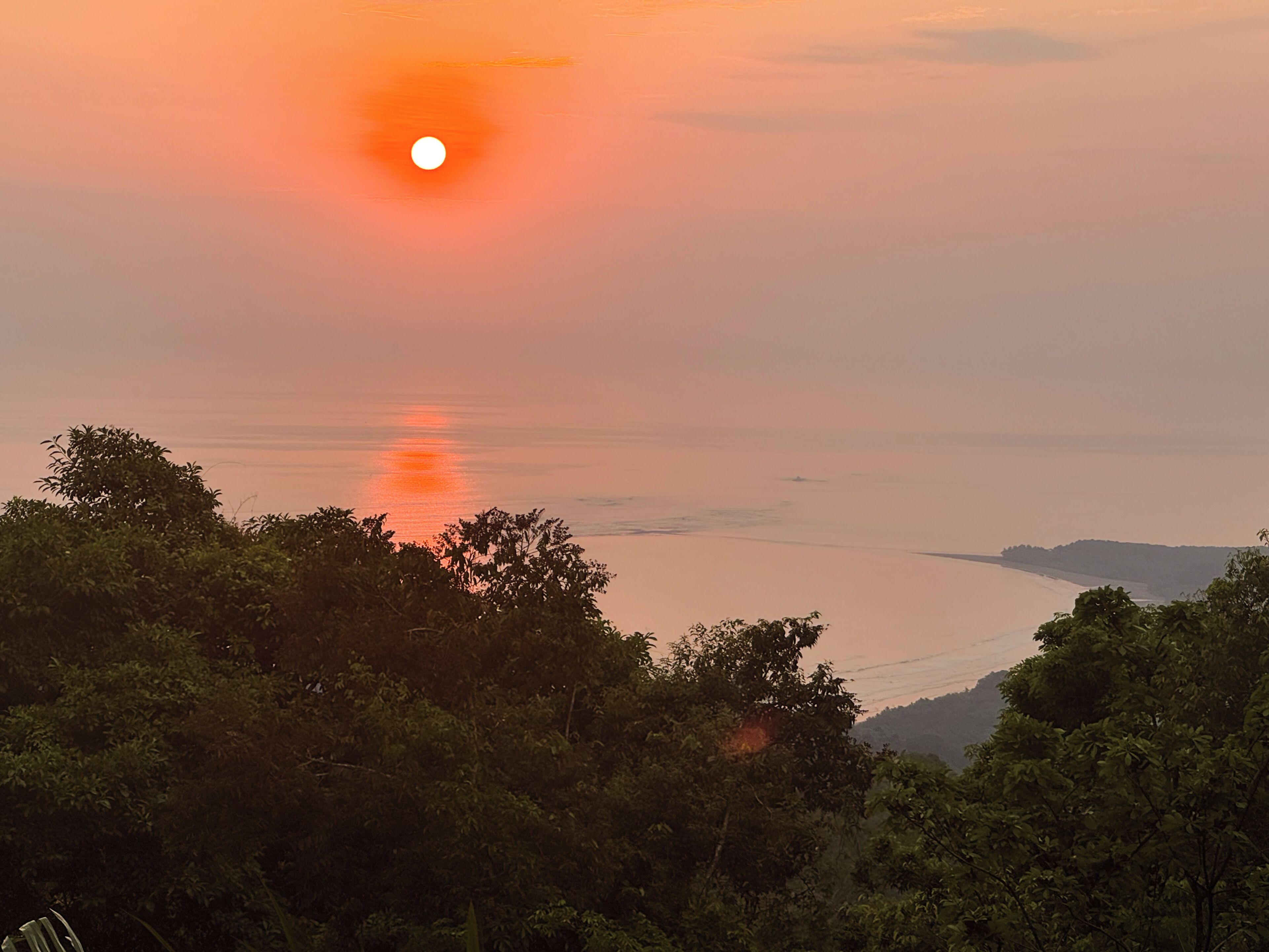 Stunning 2brd Outdoor | PAVON | Indoor Experience with National Park View | Pool Access | Nệm Select Comfort, trang trí khác biệt 