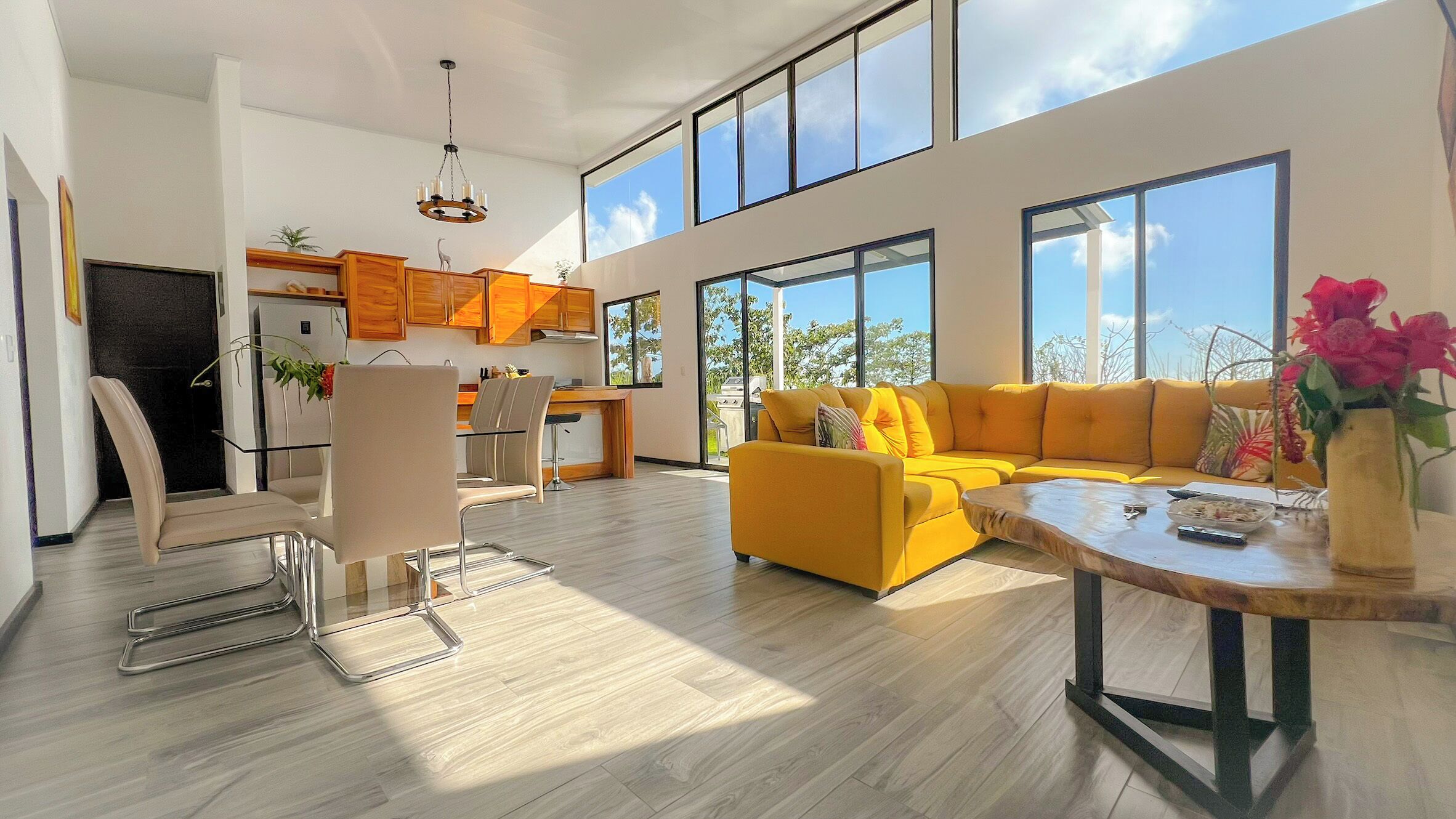 House, 4 Bedrooms, Private Pool, Ocean View (LORO) | Living area