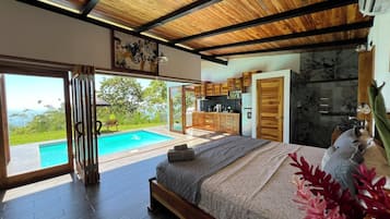 Love Nest in Uvita COLIBRI | 180° Ocean Views | 3 kamar tidur, selimut bulu angsa, dan tempat tidur Select Comfort