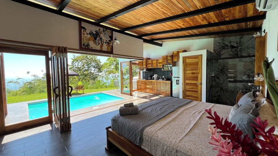 Canavida Villas & Resort