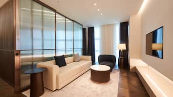 Prestige Suite | Stofa | 50-tommu flatskjársjónvarp með kapalrásum, sjónvarp.