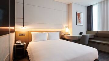 1 bedroom, in-room safe, blackout drapes, free WiFi