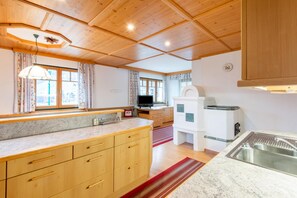 Kitchen - Holiday apartment in Kaltenbach (Kaltenbach)