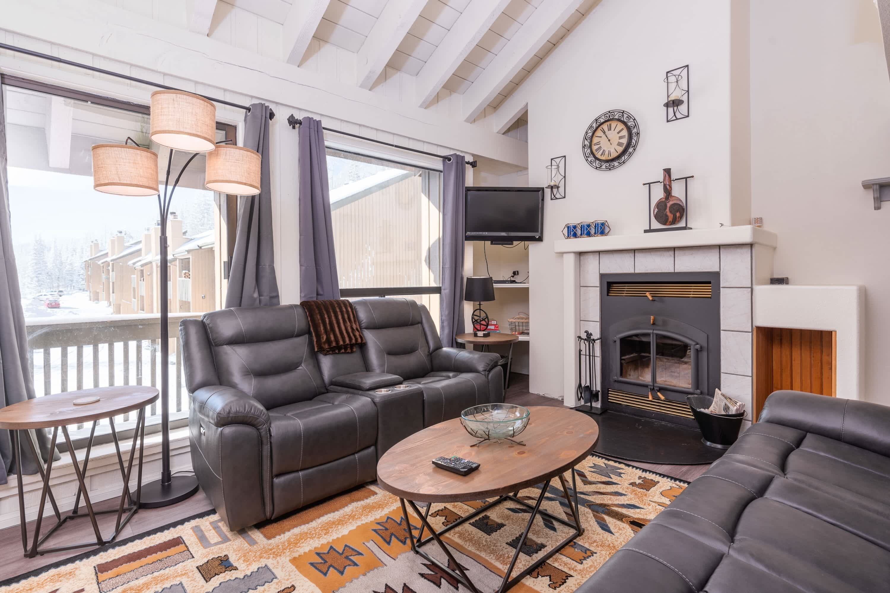 TV, fireplace, DVD player