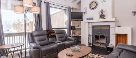 TV, fireplace, DVD player