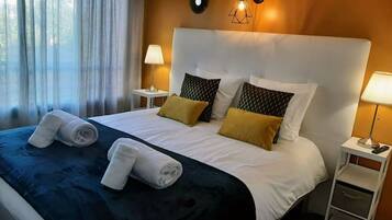 2 slaapkamers, een strijkplank/strijkijzer, gratis wifi