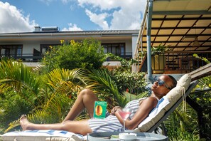 Exterior - Governor's Residence (Kigali)