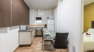 2 Schlafzimmer, Zimmersafe, Bügeleisen/Bügelbrett, Reisekinderbett