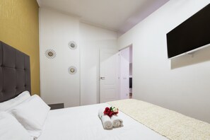 2 bedrooms, in-room safe, iron/ironing board, travel cot - Downtown Comfortable Apartment Gran Vía | A019 (Madrid)