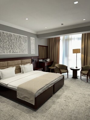 Deluxe-Doppel- oder -Zweibettzimmer