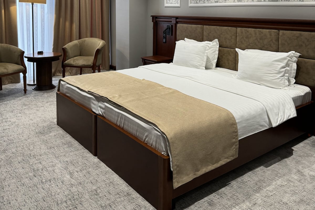 Chambre Standard Double ou avec lits jumeaux | 1 chambre, coffres-forts dans les chambres, rideaux occultants
